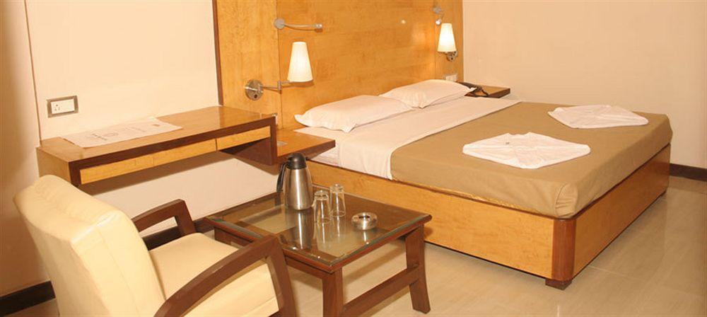 Hotel Kanishka Phg Bangalore Ngoại thất bức ảnh