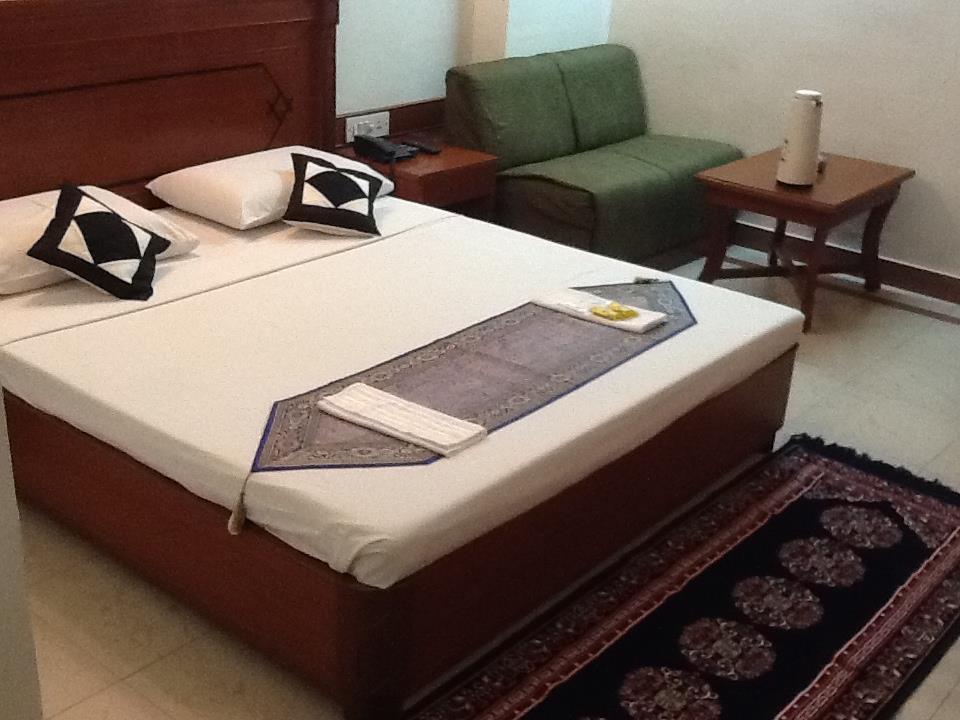 Hotel Kanishka Phg Bangalore Ngoại thất bức ảnh
