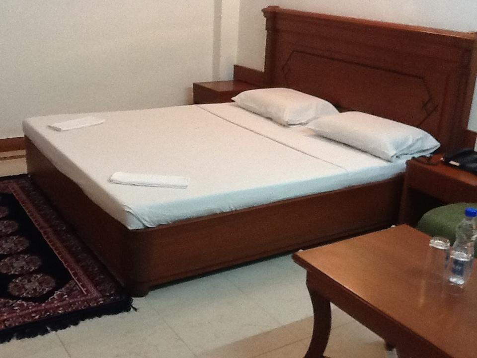 Hotel Kanishka Phg Bangalore Phòng bức ảnh